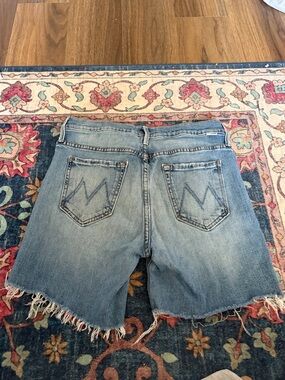 MOTHER shorts the runaway